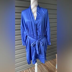 Vintage- Neiman-Marcus Satiny Robe Size S Blue